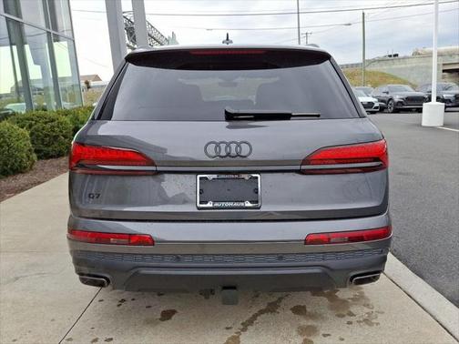 2025 Audi Q7 55 Premium Plus