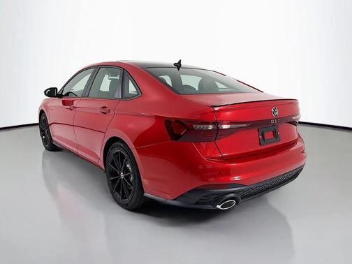 Kings Red Metallic w/Deep Black Roof 2026 Volkswagen Jetta GLI 2.0T Autobahn