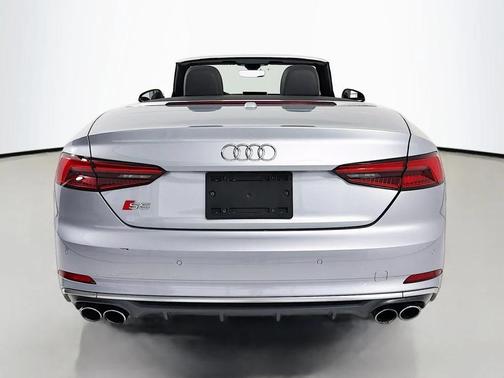 Florett Silver Metallic/Black Roof 2018 Audi S5 3.0T Premium Plus