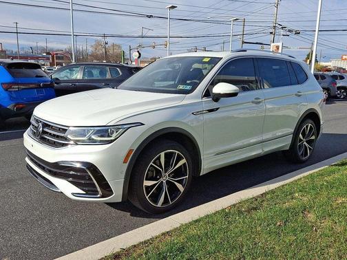 2022 Volkswagen Tiguan 2.0T SEL R-Line 4MOTION