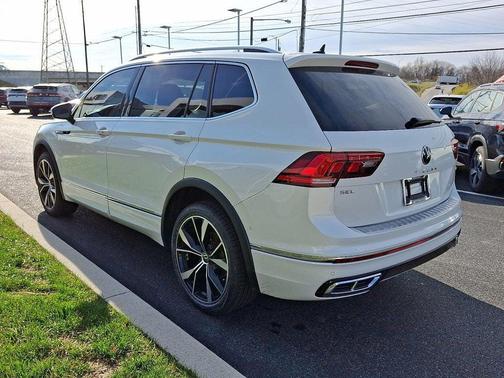 2022 Volkswagen Tiguan 2.0T SEL R-Line 4MOTION