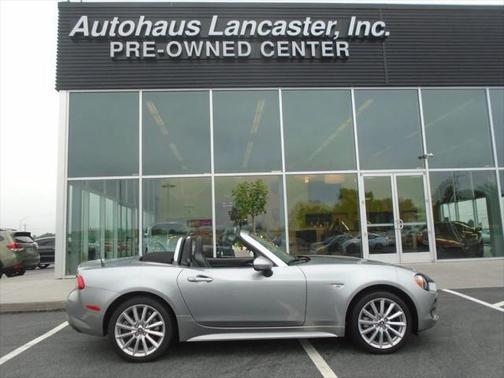 2017 FIAT 124 Spider Base