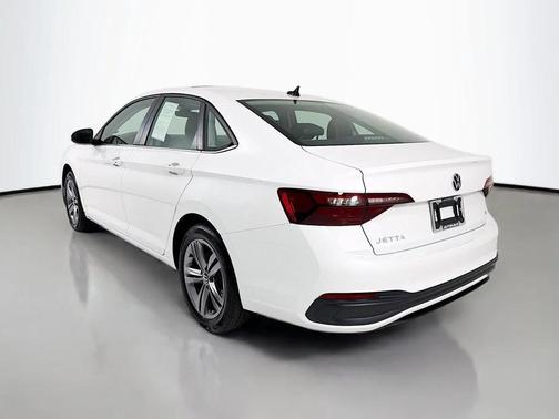 Opal White Pearl 2023 Volkswagen Jetta 1.5T SE