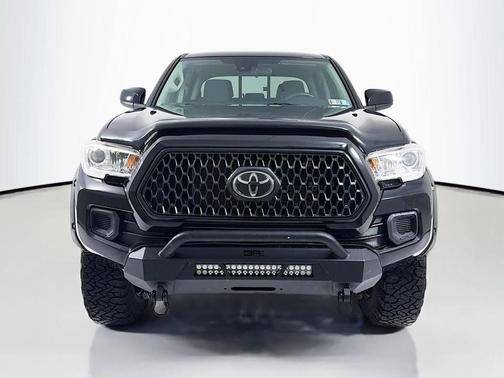Midnight Black Metallic 2020 Toyota Tacoma SR