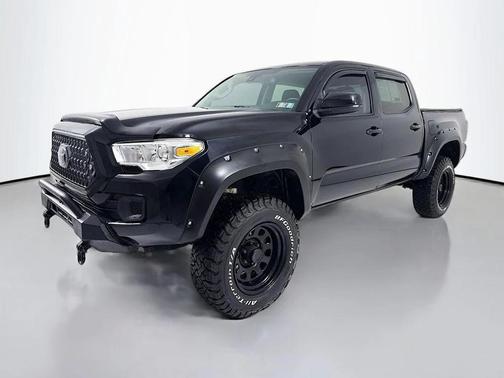Midnight Black Metallic 2020 Toyota Tacoma SR