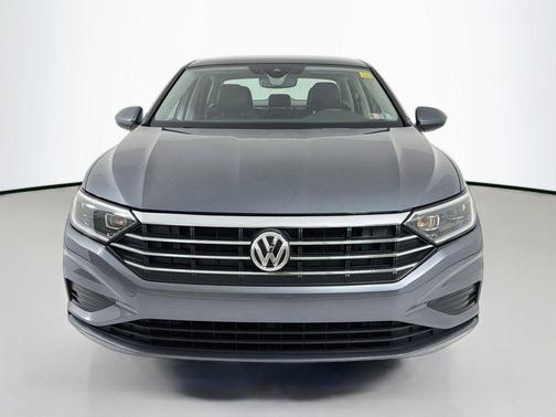 Platinum Gray Metallic 2021 Volkswagen Jetta 1.4T SEL