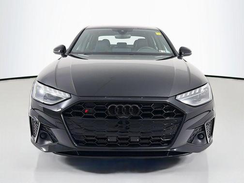 Mythos Black Metallic 2023 Audi S4 Premium Plus TFSI quattro Tiptronic
