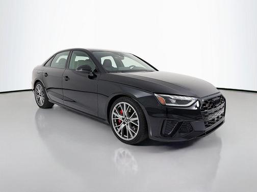 Mythos Black Metallic 2023 Audi S4 Premium Plus TFSI quattro Tiptronic