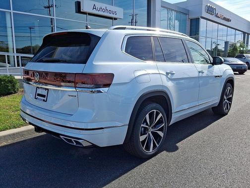 2026 Volkswagen Atlas 2.0T SEL Premium R-Line 4MOTION