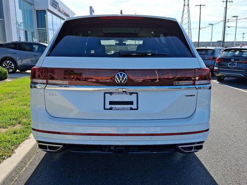 2026 Volkswagen Atlas 2.0T SEL Premium R-Line 4MOTION