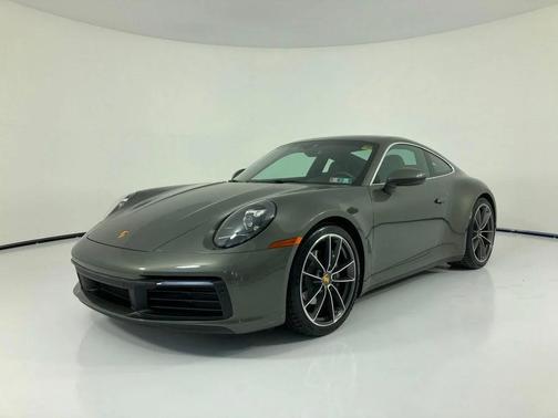 2021 Porsche 911 Carrera