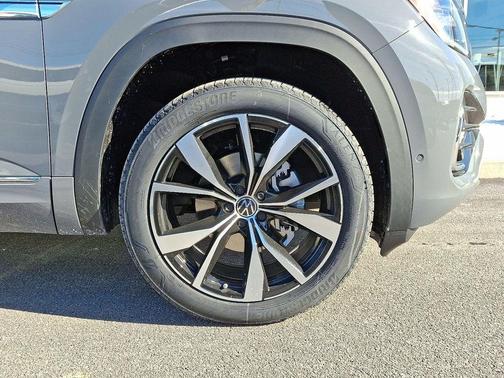 2026 Volkswagen Atlas 2.0T SEL Premium R-Line 4MOTION