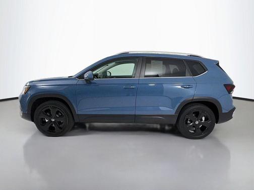 Monterey Blue Pearl 2026 Volkswagen Taos SEL