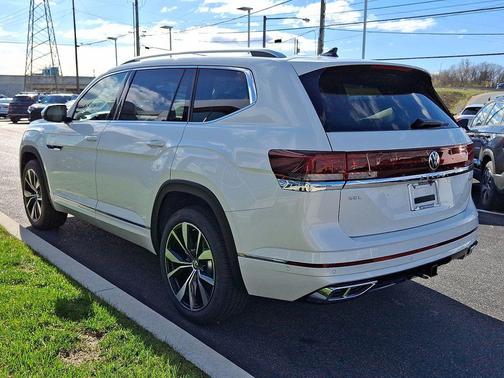 2026 Volkswagen Atlas 2.0T SEL Premium R-Line 4MOTION