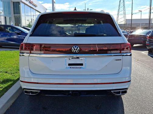2026 Volkswagen Atlas 2.0T SEL Premium R-Line 4MOTION