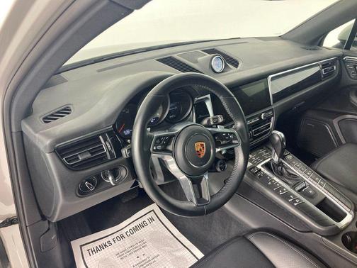 2020 Porsche Macan S