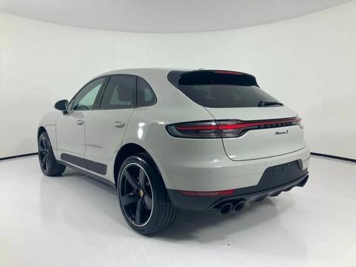 2020 Porsche Macan S