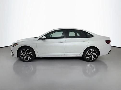 Opal White Pearl 2026 Volkswagen Jetta 1.4T SEL