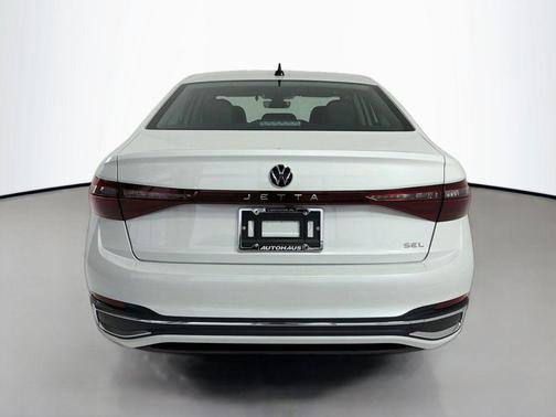 Opal White Pearl 2026 Volkswagen Jetta 1.4T SEL