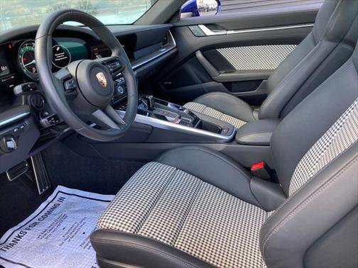 2024 Porsche 911 Carrera 4S