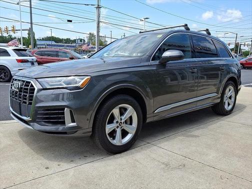 2022 Audi Q7 55 Premium