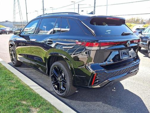 2026 Volkswagen Tiguan 2.0T SE R-Line Black 4MOTION