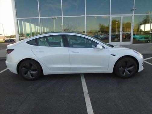 2020 Tesla Model 3 Standard Range Plus
