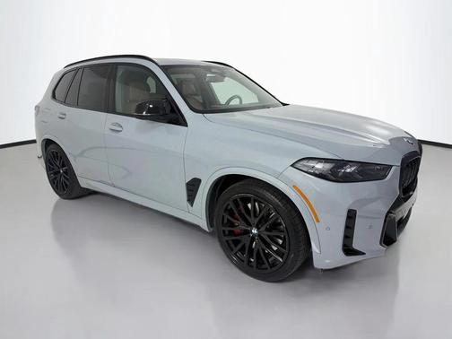 Brooklyn Grey Metallic 2025 BMW X5 M60i
