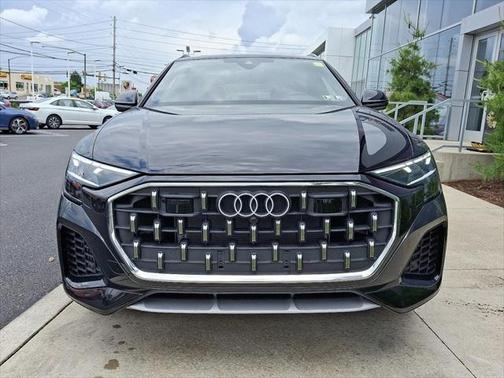 2025 Audi Q8 55 Premium Plus