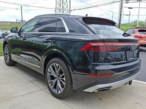 2025 Audi Q8 55 Premium Plus