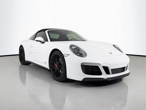 2019 Porsche 911 Targa 4 GTS