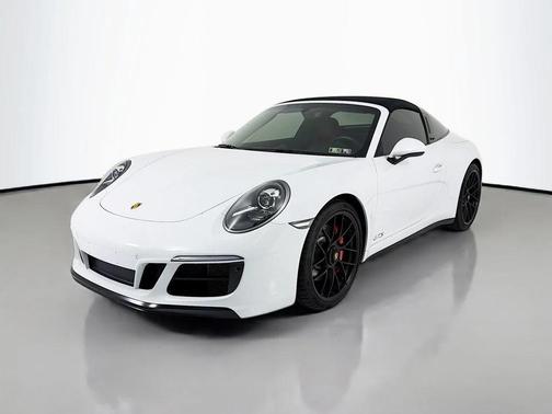 2019 Porsche 911 Targa 4 GTS
