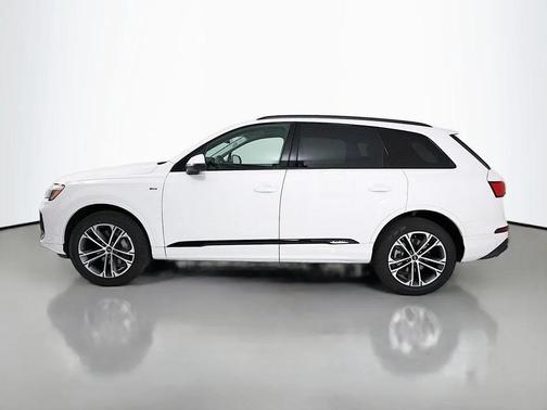 Carrara White 2026 Audi Q7 55 Premium