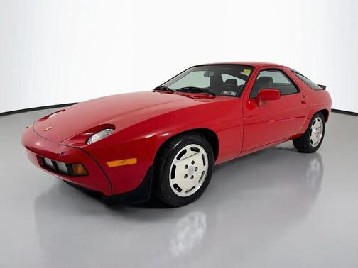 Red 1985 Porsche 928