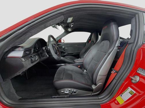 Guards Red 2019 Porsche 911 GT3
