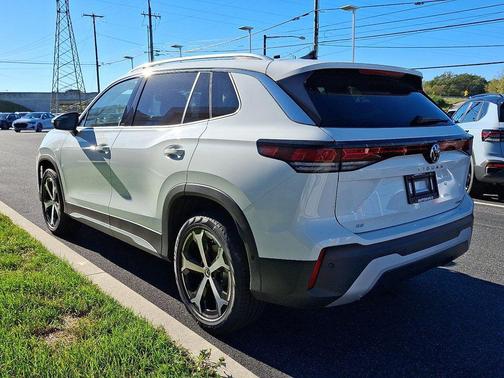 2025 Volkswagen Tiguan 2.0T SE 4MOTION