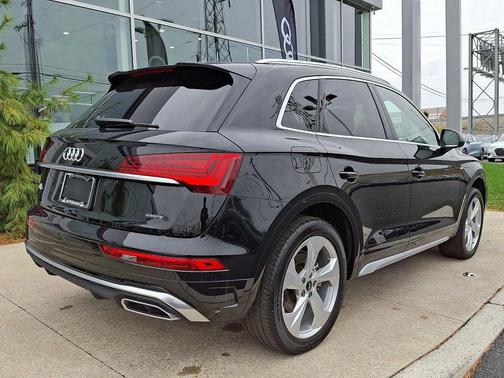 2023 Audi Q5 45 S line Premium Plus