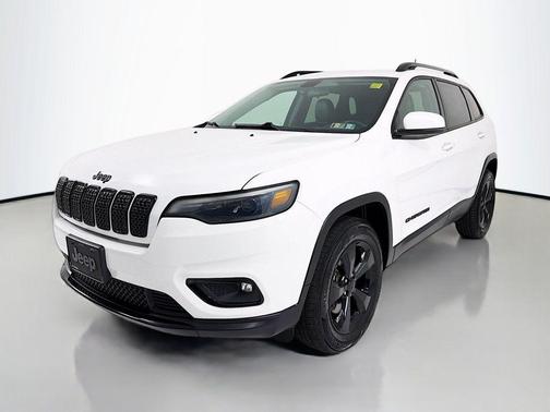 Bright White Clearcoat 2019 Jeep Cherokee Latitude Plus