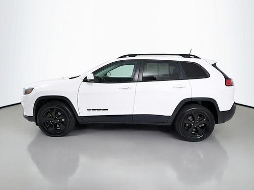 Bright White Clearcoat 2019 Jeep Cherokee Latitude Plus