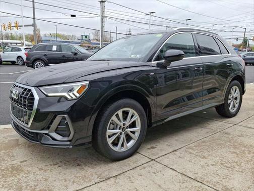 2025 Audi Q3 45 S line Premium Plus