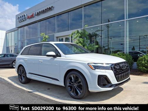 2025 Audi Q7 55 Premium Plus