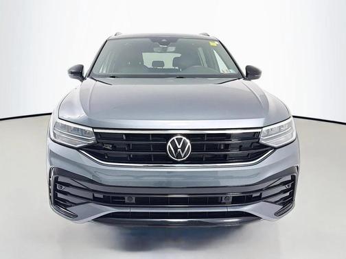 2023 Volkswagen Tiguan 2.0T SE R-Line Black 4MOTION