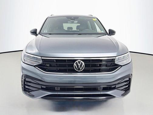 2023 Volkswagen Tiguan 2.0T SE R-Line Black 4MOTION