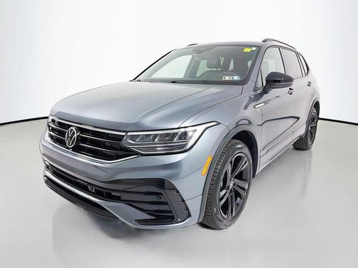 2023 Volkswagen Tiguan 2.0T SE R-Line Black 4MOTION
