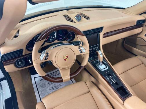 2015 Porsche 911 Turbo