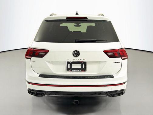 Opal White Pearl 2023 Volkswagen Tiguan 2.0T SE R-Line Black 4MOTION