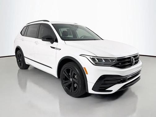 Opal White Pearl 2023 Volkswagen Tiguan 2.0T SE R-Line Black 4MOTION