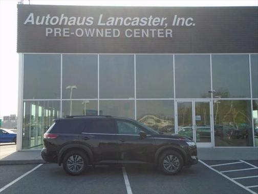 2022 Nissan Pathfinder SV 4WD