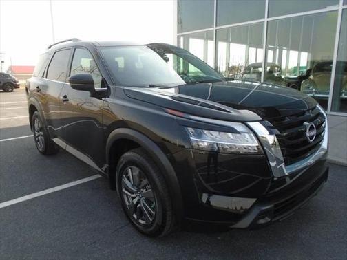 2022 Nissan Pathfinder SV 4WD