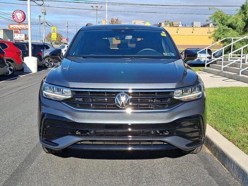 2023 Volkswagen Tiguan 2.0T SE R-Line Black 4MOTION
